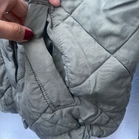 BLANK  NYC Olive Green Quilted Puffer Jacket - Picture 5 of 15